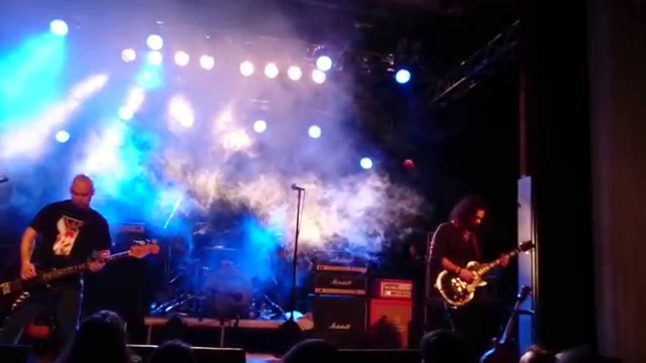 F Haus Jena
 John Garcia "Kyuss" 12 12 2014 F Haus Jena live