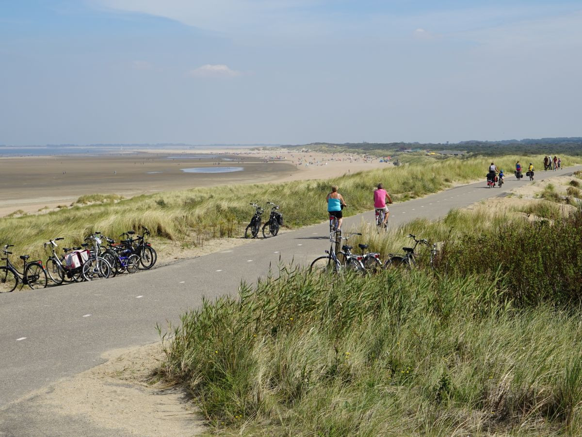 Fahrradfahren Ohne Licht
 Ferienhaus Hompelvoet 13 Noordzeepark Ouddorp Firma