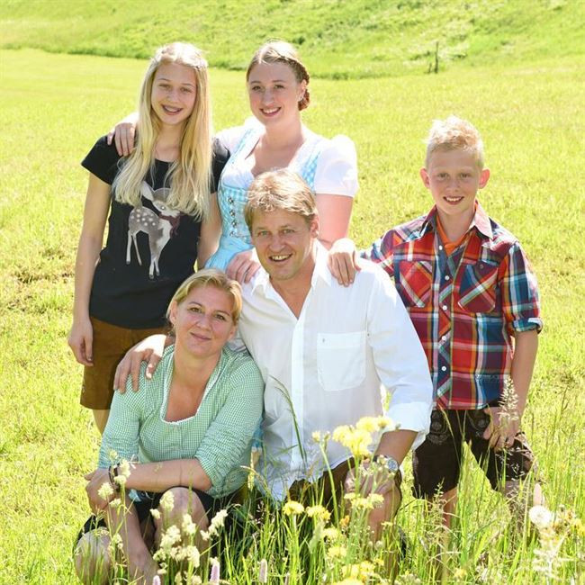 Familie Hauser
 Hotel Klausen Kirchberg in Tirol