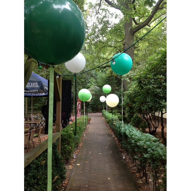 Farben Hochzeit
 Riesenballon Hochzeit verschiedene Farben