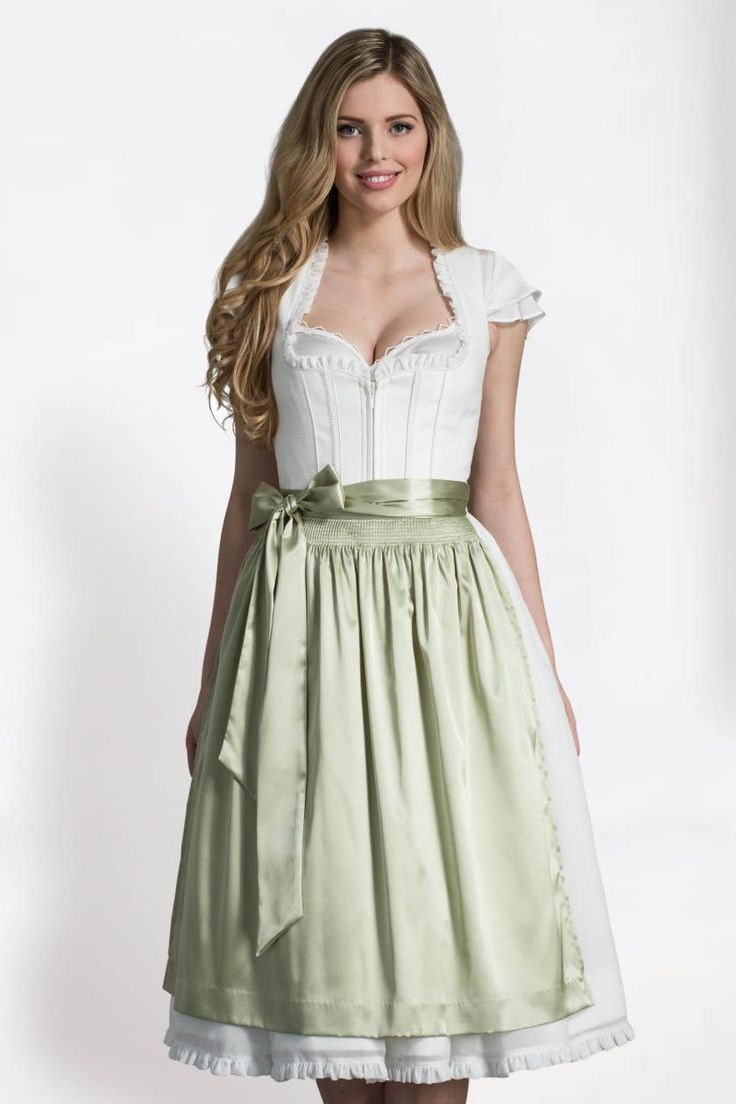 Festliche Dirndl Für Hochzeit
 Die besten 25 Dirndl festlich Ideen auf Pinterest