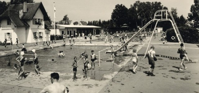 Ficken Im Schwimmbad
 Nudismus