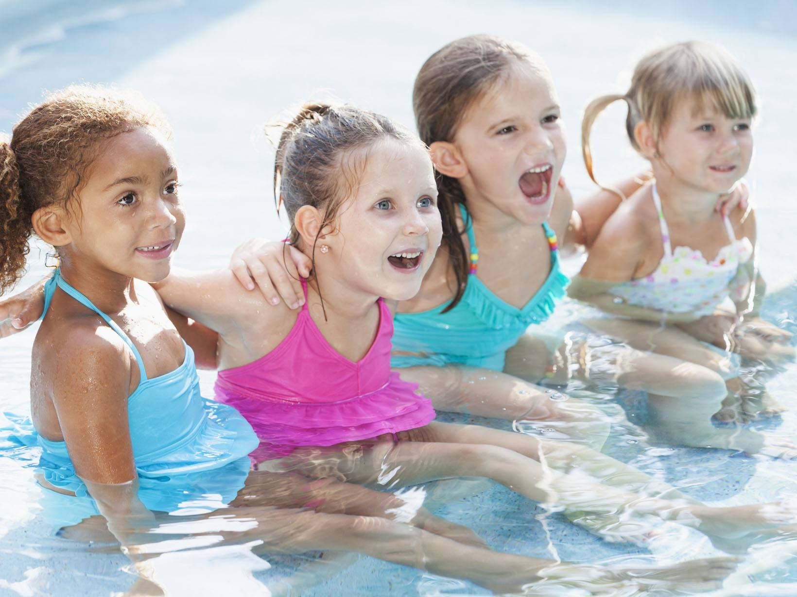 Ficken Im Schwimmbad
 teen fickt im schwimmbad