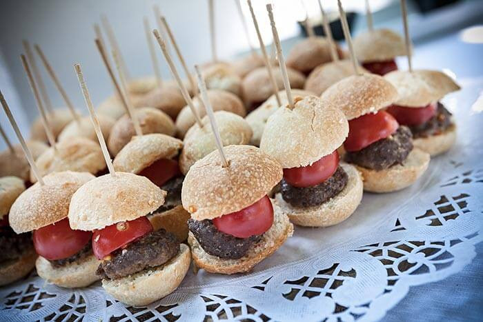 Fingerfood Hochzeit
 Verlobungsfeier optimal planen