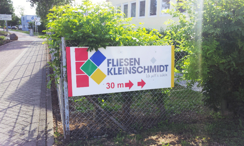 Fliesen Kleinschmidt
 Fliesen Kleinschmidt – Komplettbeschilderung