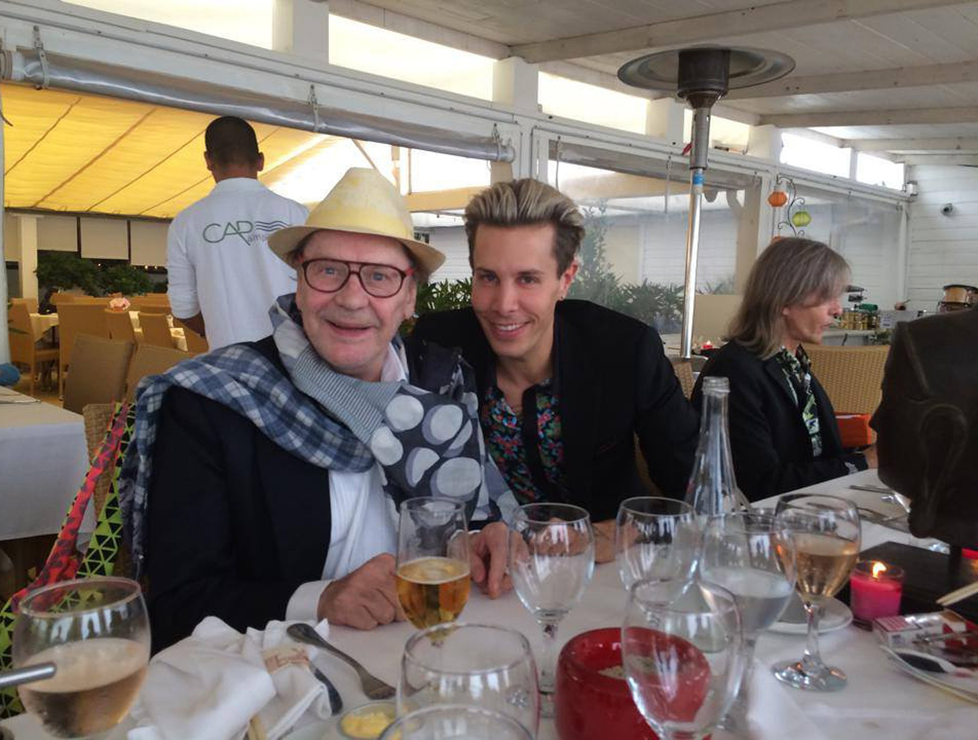 Florian Wess Helmut Berger Hochzeit
 Helmut Berger Hochzeit mit seinem Toyboy