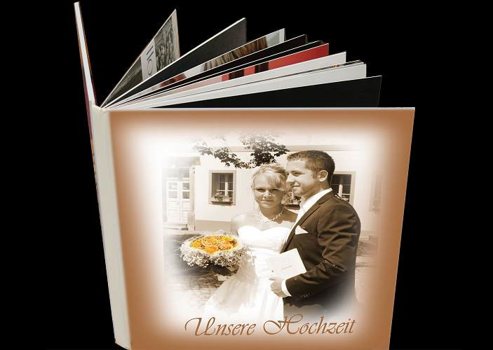 Fotobuch Hochzeit Cover
 FOTOBUCH HOCHZEIT • Individuell & Exclusiv von