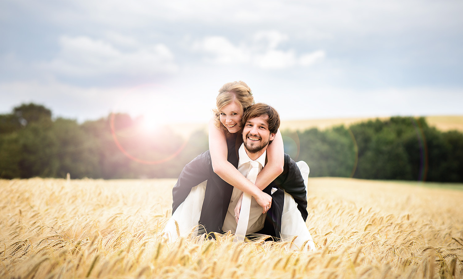 Fotograf Für Hochzeit
 Hochzeitsfotograf in Trier Dennis Markwart