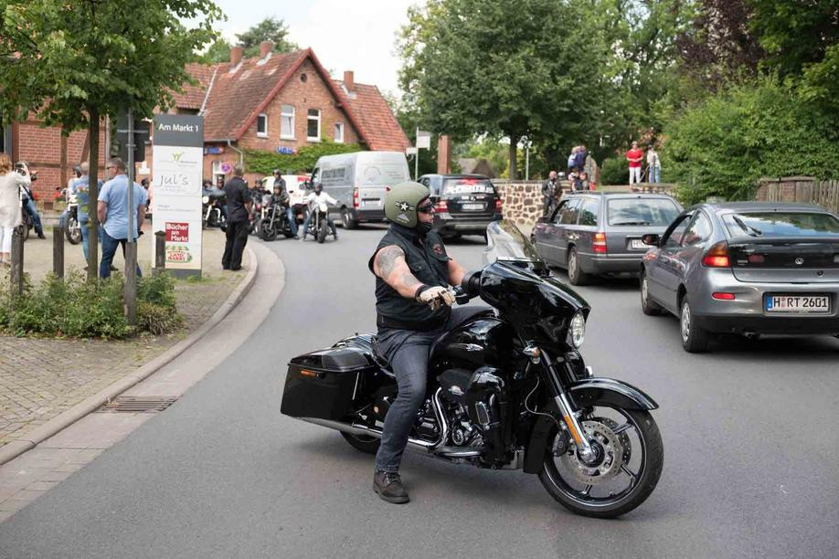 Frank Hanebuth Hochzeit
 So war standesamtliche Hochzeit von Frank Hanebuth