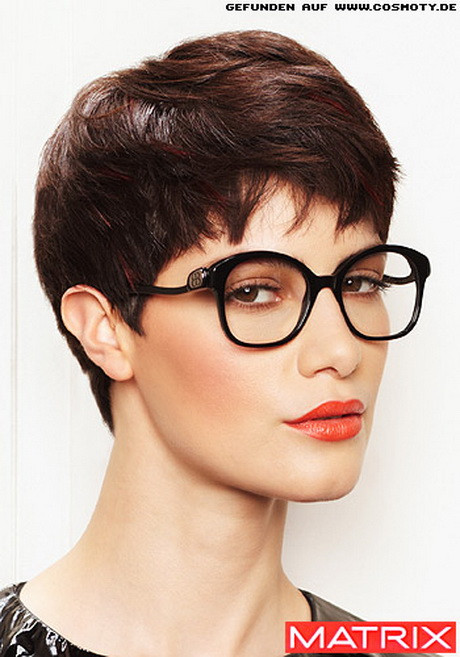 Frisuren Für Brillenträgerinnen
 Kurzhaarfrisuren damen brillenträger