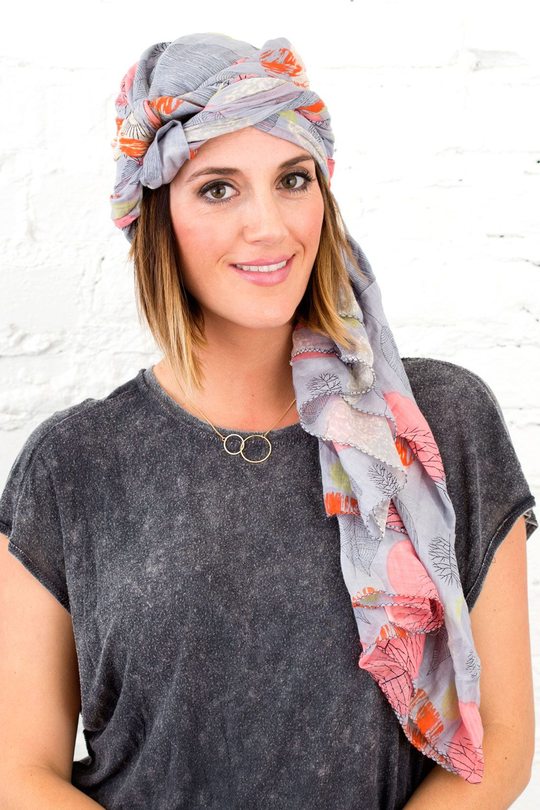 Frisuren Kopf
 4 Ways to Wear a Scarf on Your Head This Spring via Brit