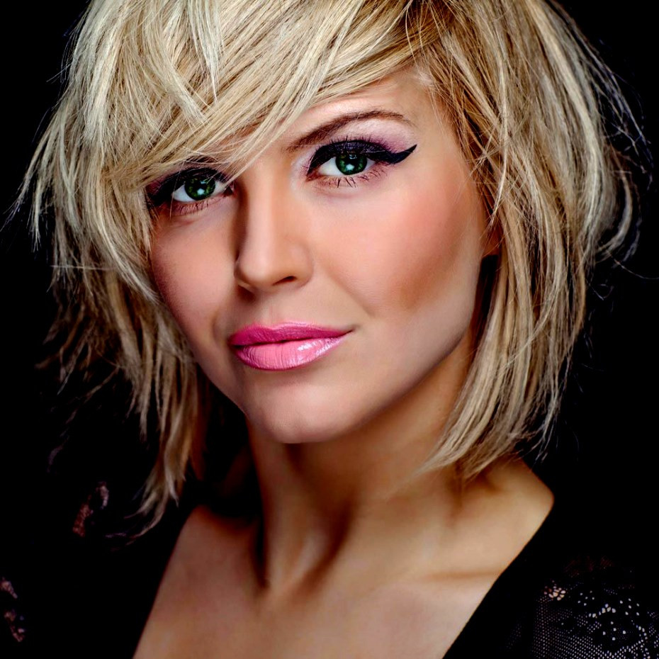 Frisuren Stufig Fransig
 Inspirierend Von Frisuren Mittellang Stufig Fransig Blond