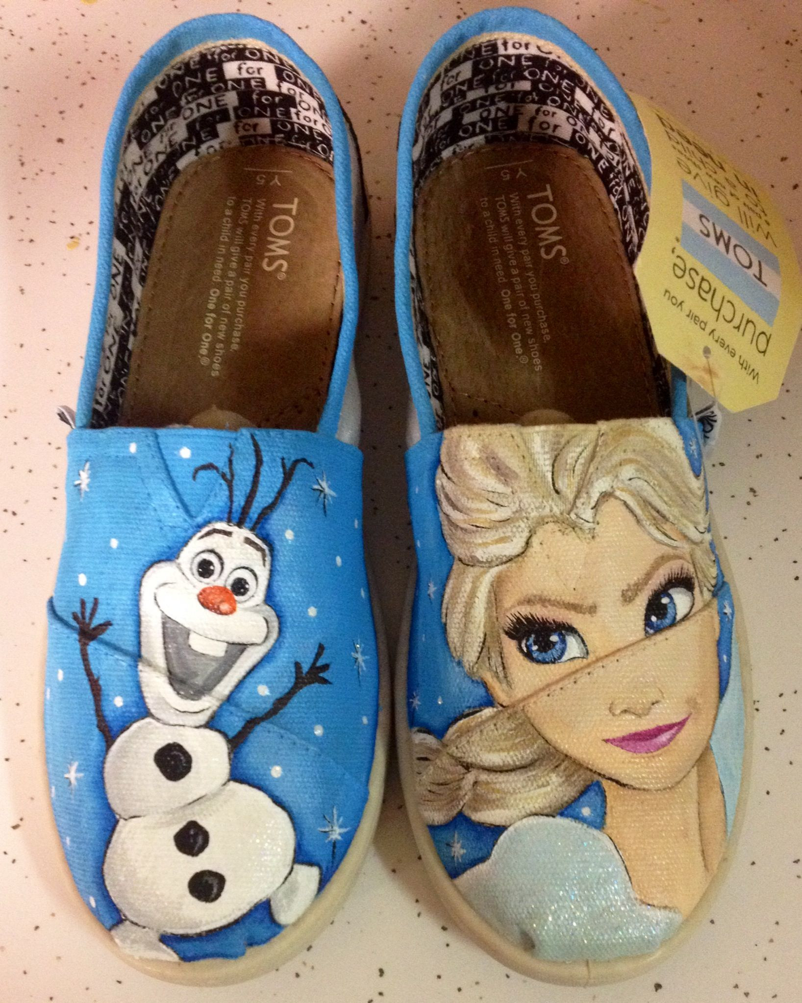 Frozen Geschenke
 Custom Frozen shoes DIY