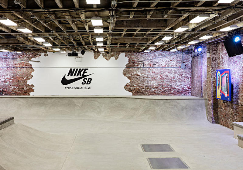 Garage Sb
 Nike SB Garage Indoor Skatepark Opening