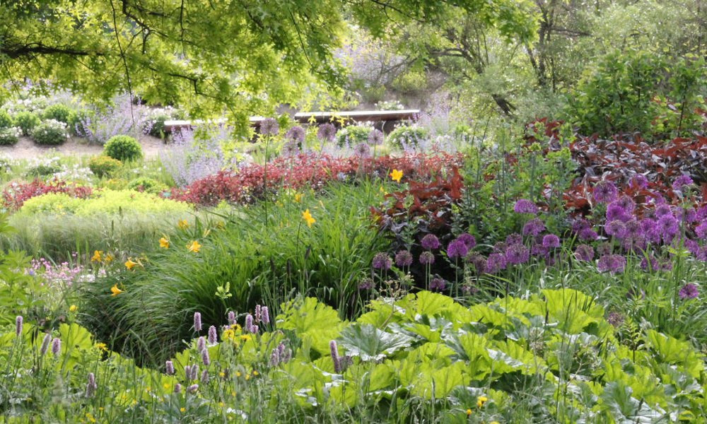 Garten Eden
 Lehr und Versuchsgarten Braike Garten Eden Nürtingen