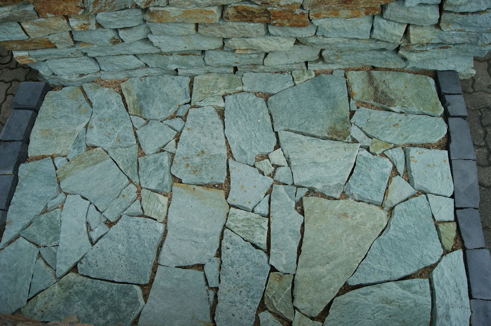 Garten Fliesen
 Polygonalplatten aus Naturstein Karpatian Grün Garten