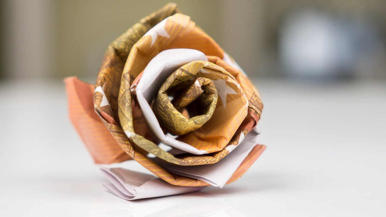 Geldgeschenk Hochzeit Anleitung
 Geldgeschenk Idee Hochzeit Rose aus Geld basteln