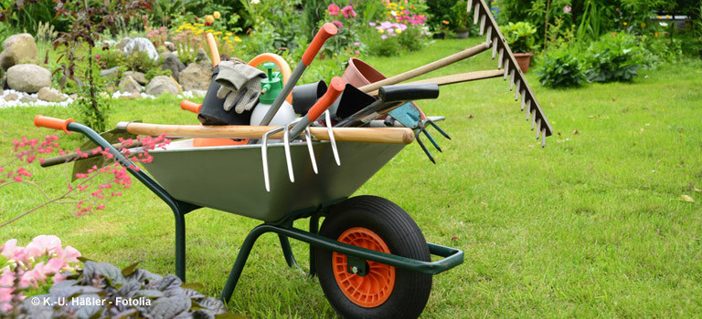 Gerät Für Gartenarbeit
 Gartengeräte Helfer für Gartenarbeit