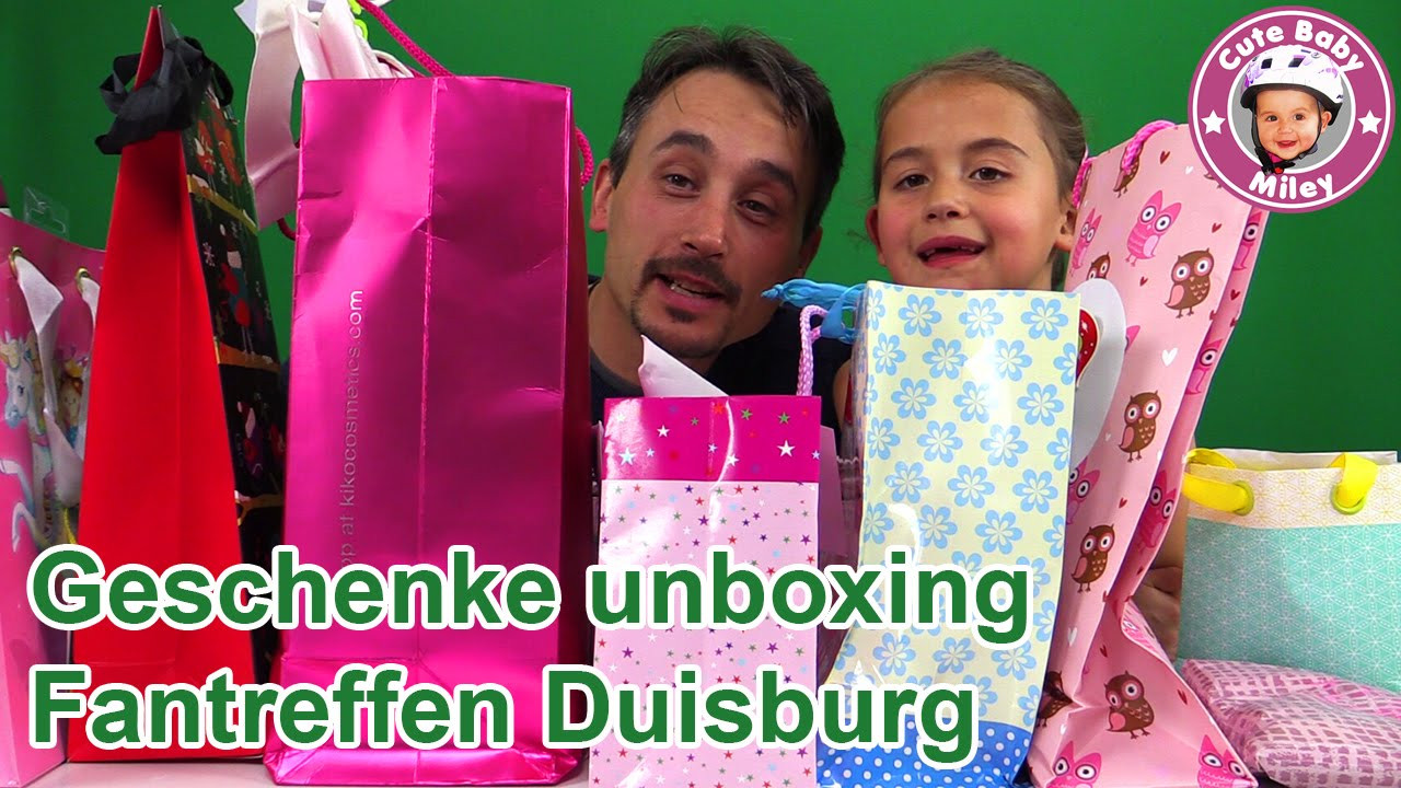 Geschenke Auspacken
 GESCHENKE auspacken Fangeschenke Duisburg
