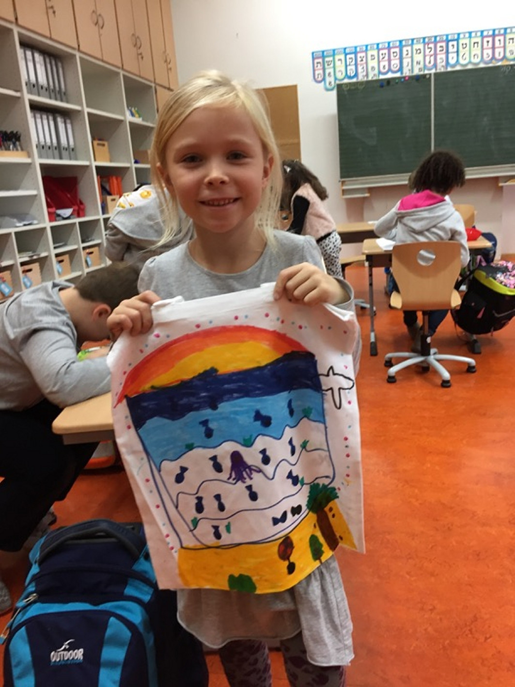 Geschenke Für Blinde
 Mitzvah Day 2015 an der Lichtigfeld Schule