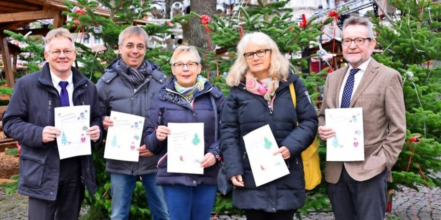 Geschenke Für Familien
 Rotary Club Geschenke für bedürftige Familien – PAZ