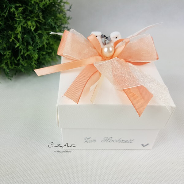 Geschenkschachtel Hochzeit
 Geschenkschachtel zur Hochzeit Geldgeschenk in Apricot