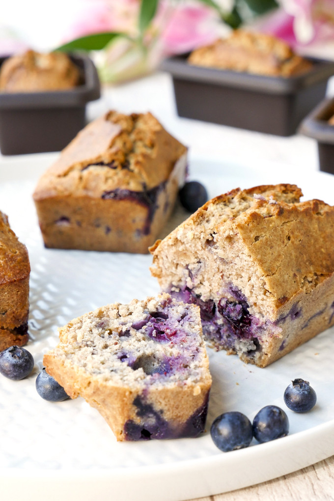 Gesunder Kuchen
 Gesunder Kuchen mit Heidelbeeren und Chiasamen perfekt