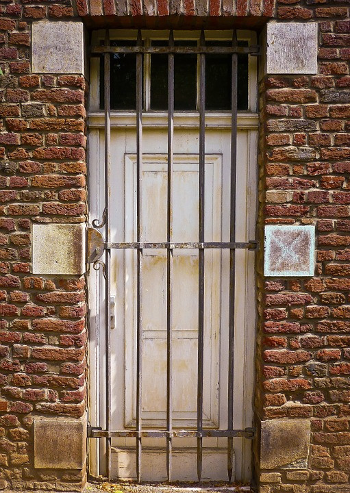 Gitter Tür
 Tür Gitter Eingang · Kostenloses Foto auf Pixabay