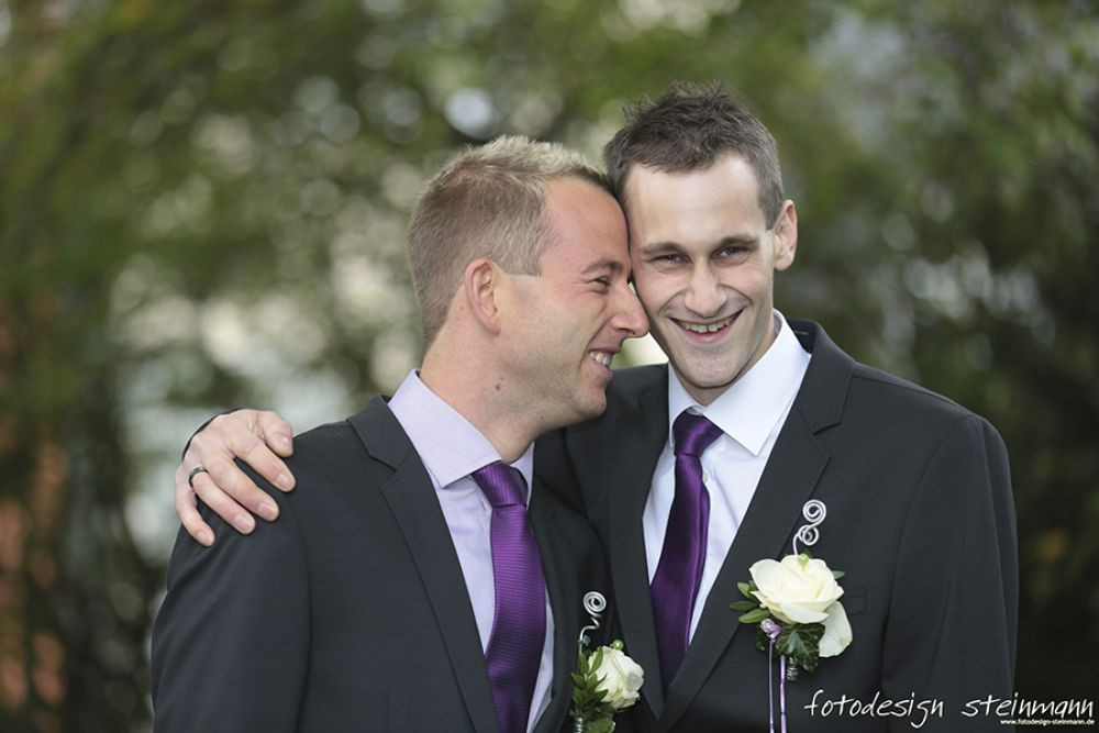 Gleichgeschlechtliche Hochzeit
 Fotografin für gleichgeschlechtliche Hochzeit in Niedersachsen