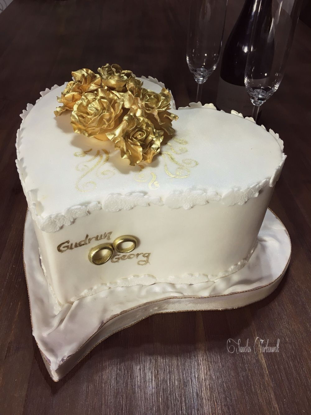 Goldene Hochzeit Torte
 Goldene Hochzeit Torte