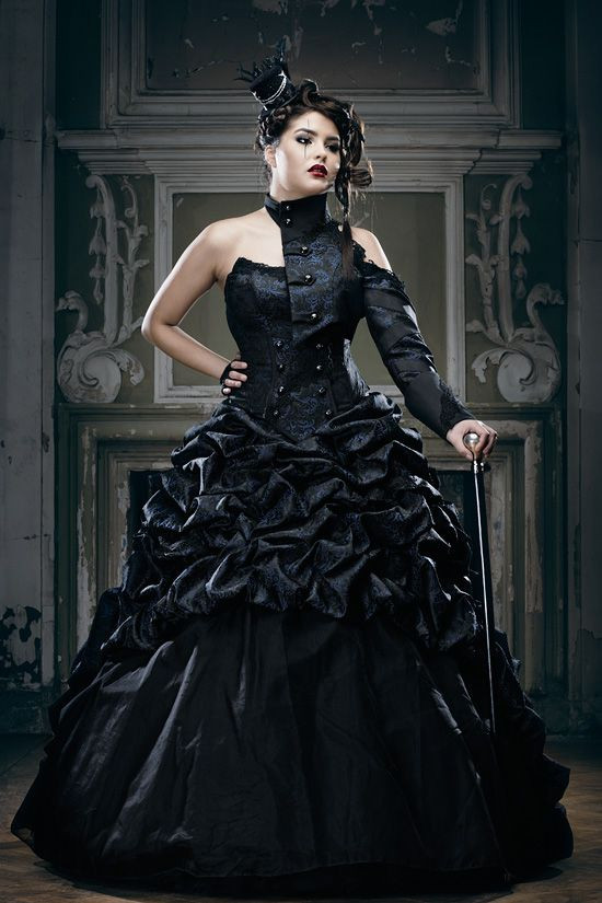 Gothic Hochzeitskleid
 Schwarze Brautkleider farbige Brautmode und ausgefallene