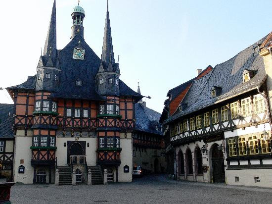 Gothisches Haus Wernigerode
 Wernigerode town hall and hotel is the building on the