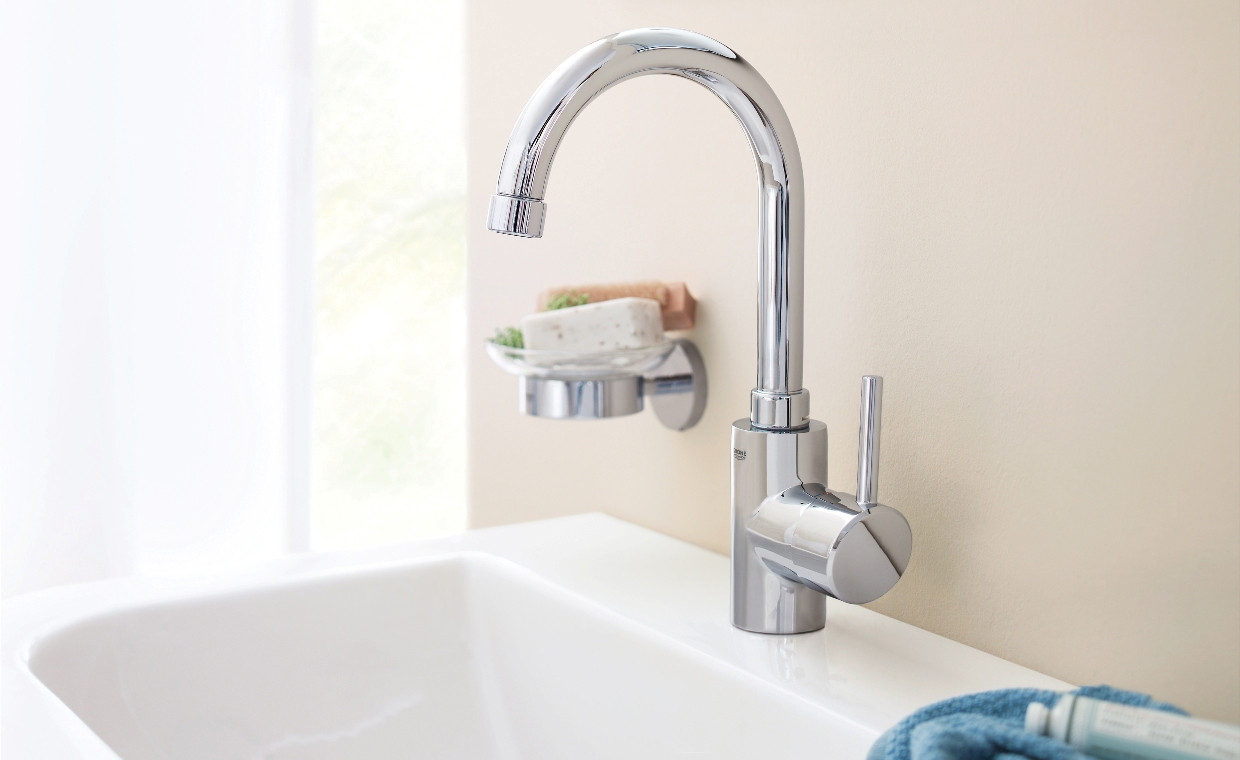 Grohe Badarmatur
 Badarmaturen aus Edelstahl