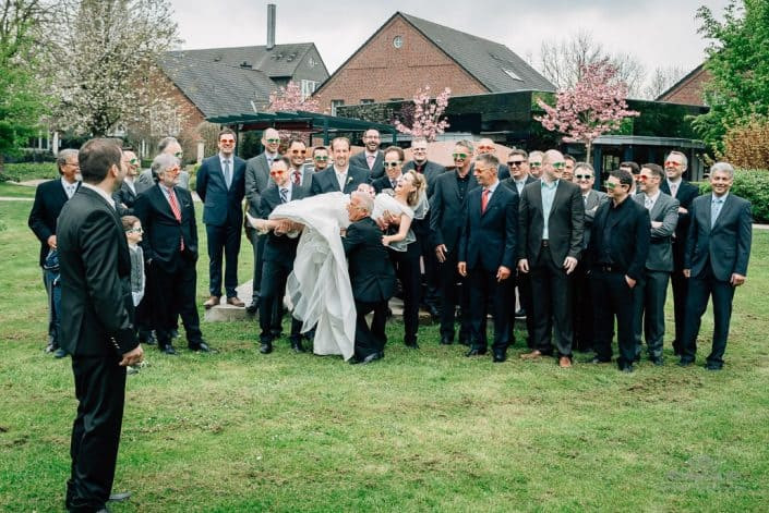 Gruppenfoto Hochzeit
 Gruppenfoto einer Hochzeit eine der schwierigsten Disziplinen