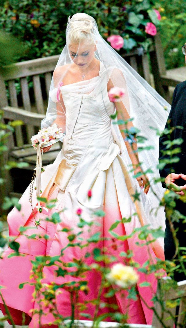 Gwen Stefani Hochzeitskleid
 Gwen Stefani was both punk and pretty in a pink John