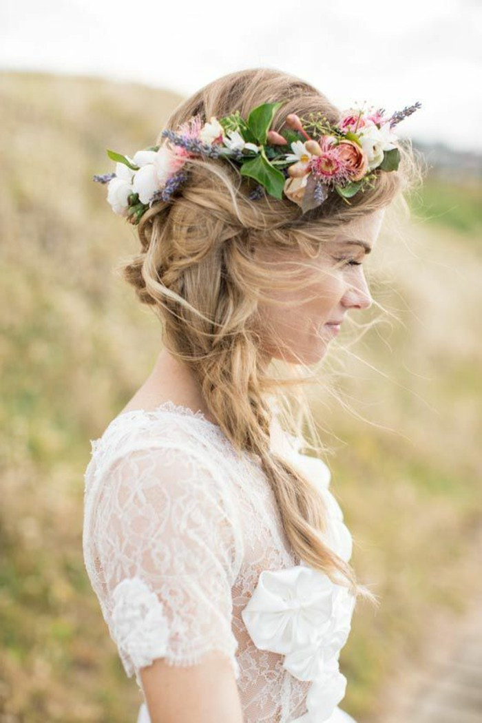 Haarschmuck Hochzeit Blumen
 Haarschmuck mit Blumen für Bräute 50 Bilder