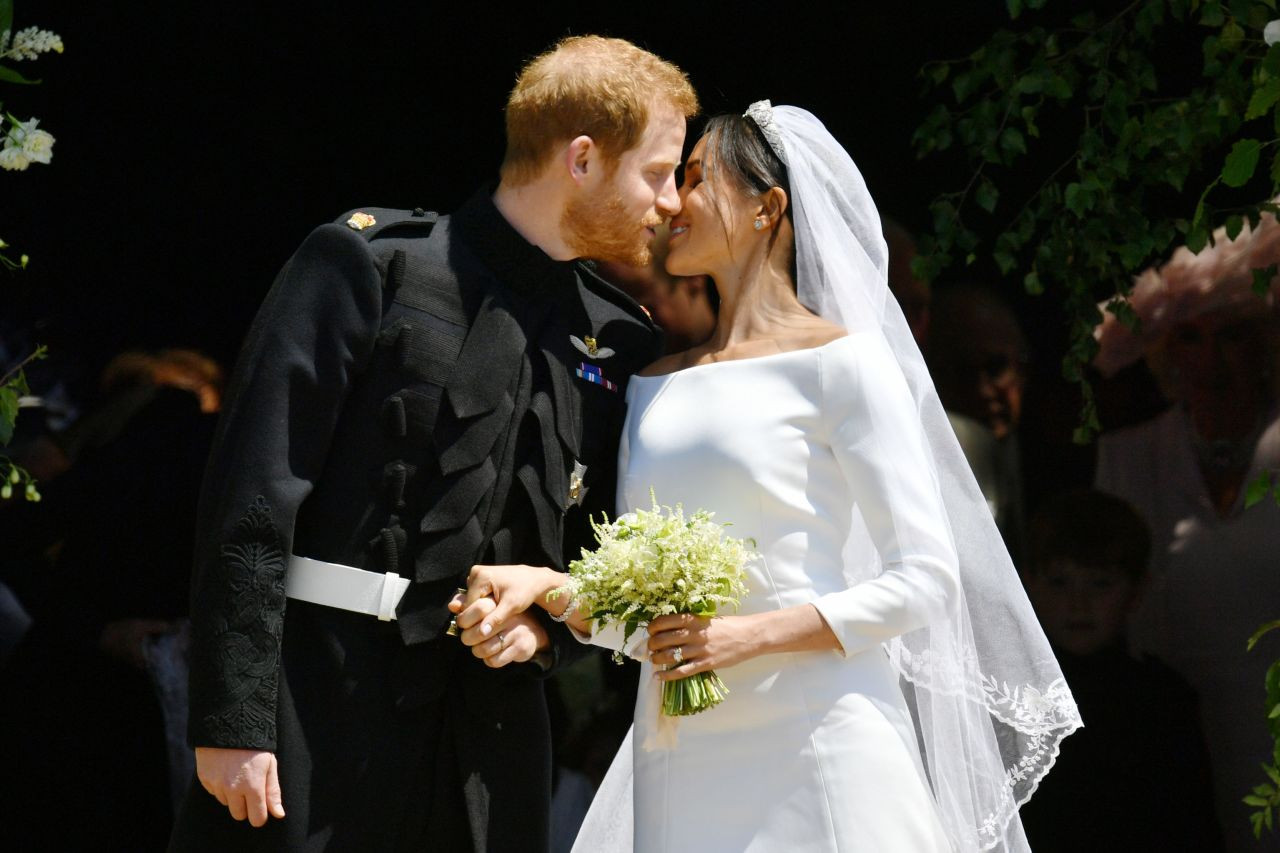 Harry Und Meghan Hochzeitskleid
 Meghan Markle Alles zu ihrem Hochzeitskleid