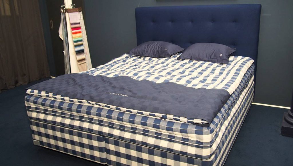 Hästens Bett
 Premiere für das schwedische Appaloosa Bett von Hästens in