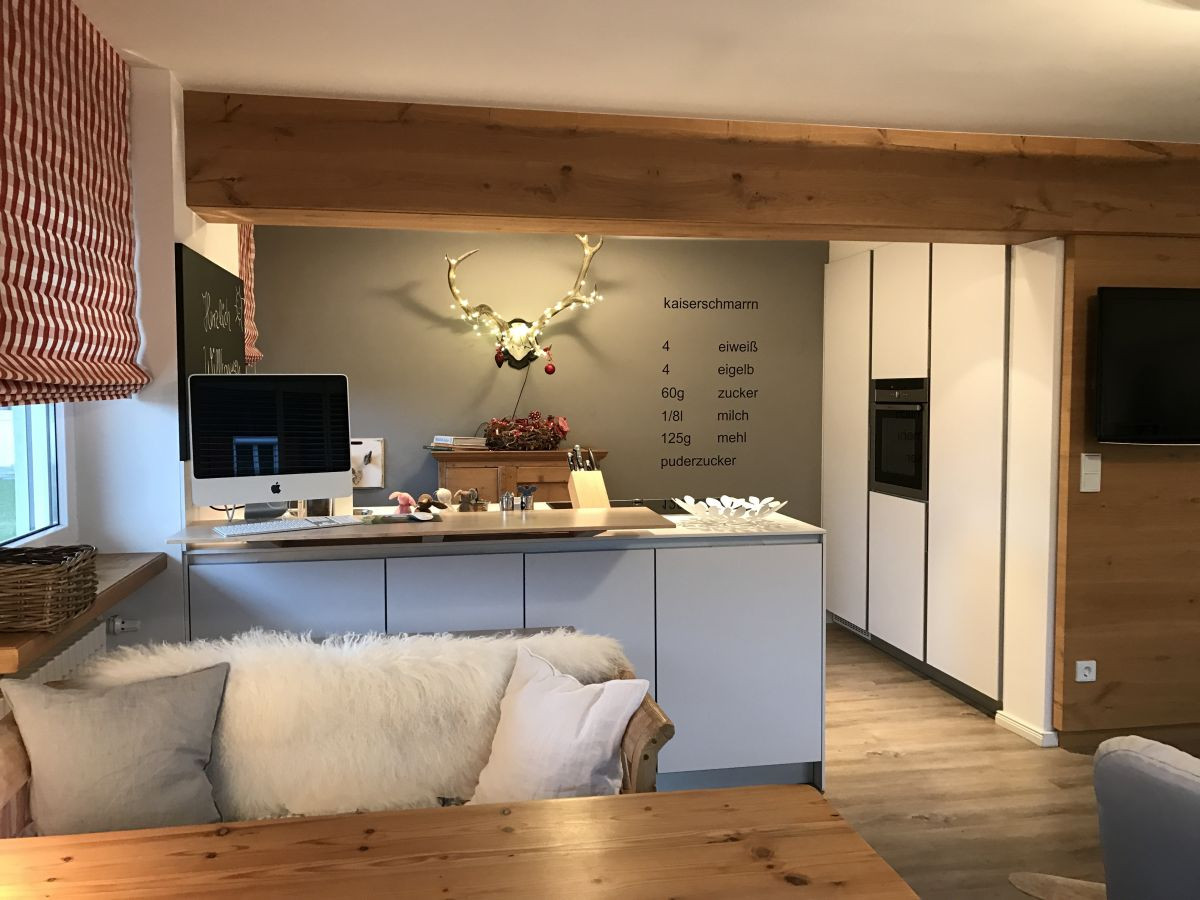 Haus 33a
 Ferienwohnung Platzhirsch Oberstdorf Oberstdorf Firma