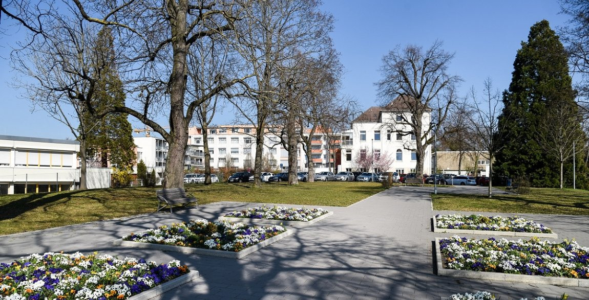 Haus Am Maienplatz Böblingen
 Haus am Maienplatz in Böblingen feiert 50 jähriges