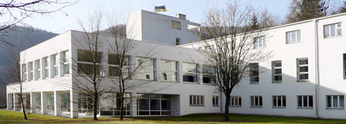 Haus Auf Der Alb
 Tagungszentrum Haus auf der Alb