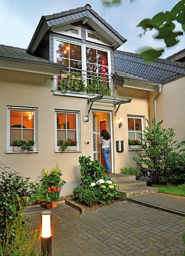 Haus Beleuchten
 Haus Beleuchten