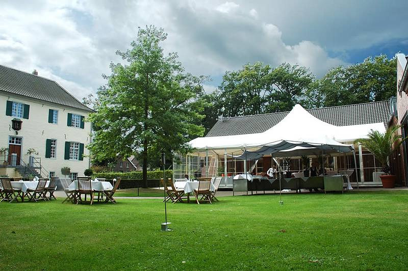 Haus Bey
 Galerie Hochzeit mit Farbakzenten Restaurant Haus Bey