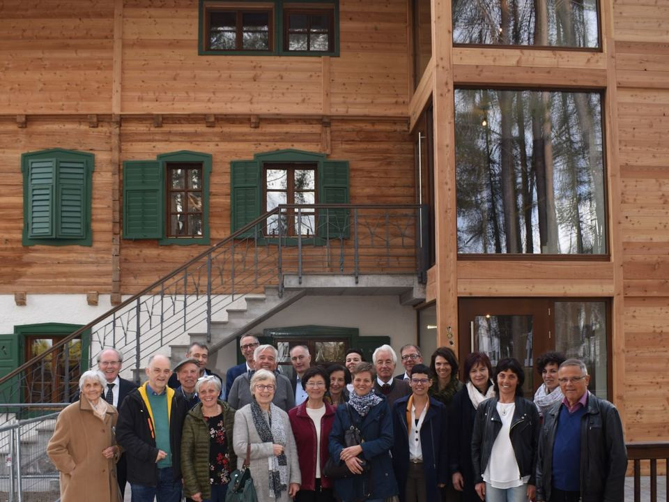 Haus Der Familie
 Haus der Familie weitet Tätigkeit aus – Südtirol News