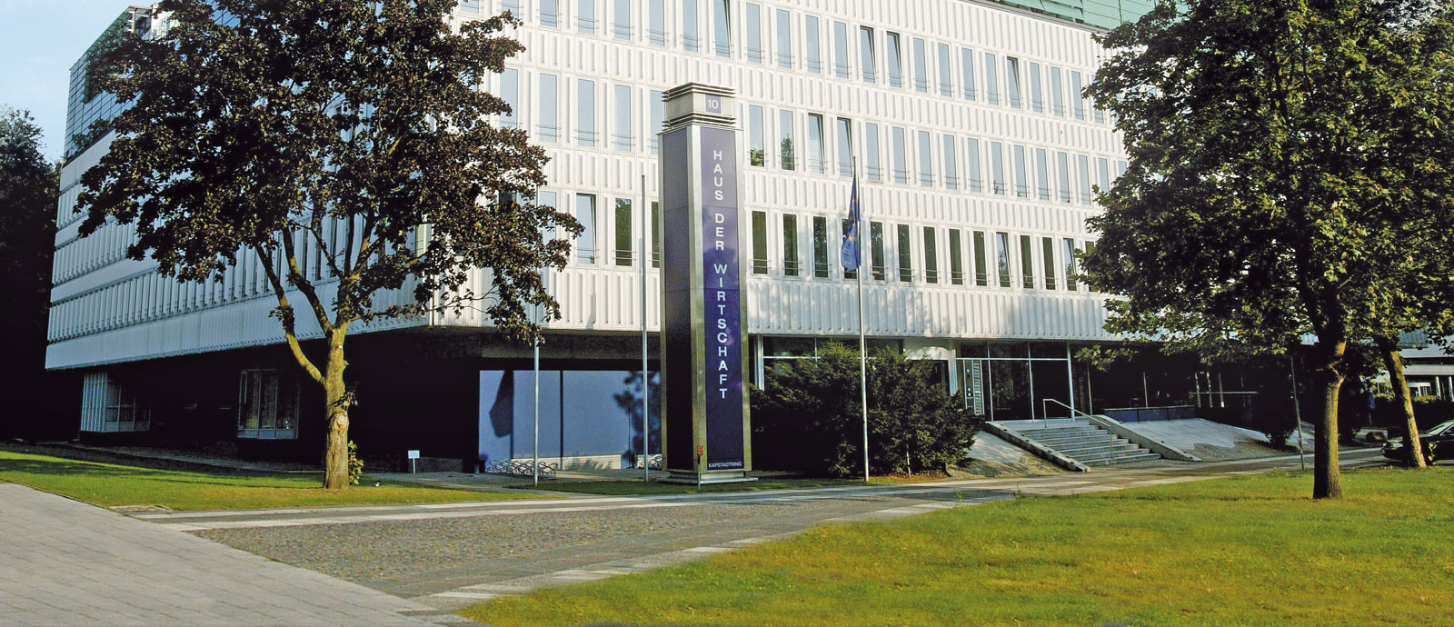 Haus Der Wirtschaft
 Haus der Wirtschaft aussen