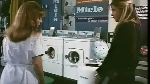 Haus Frauen Report
 Hausfrauen Report 1 1971 TRAILER Video Dailymotion