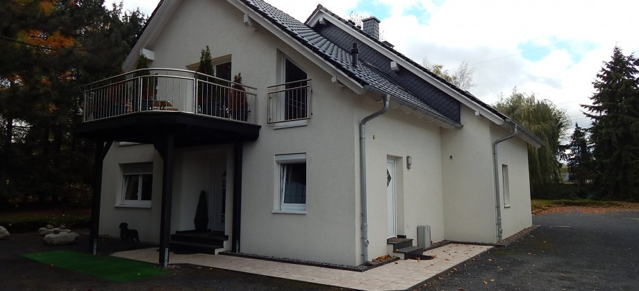 Haus Kaufen Göttingen
 Wunderschönes Haus mit Gewerbehalle Thomas Hoffmann