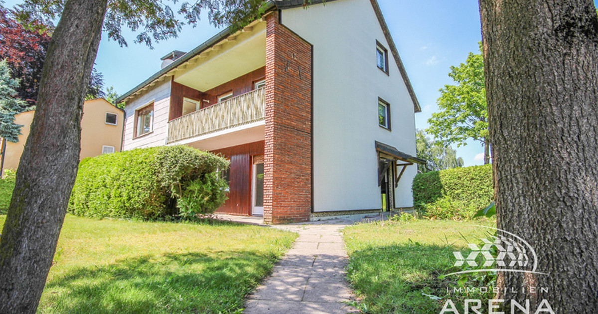 Haus Kaufen Neusäß
 Mehrfamilienhaus in Neusäß 214 m² Immobilienmakler für