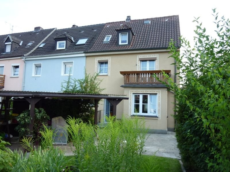 Haus Kaufen Schweinfurt
 Einfamilienhaus in Schweinfurt 100 m²
