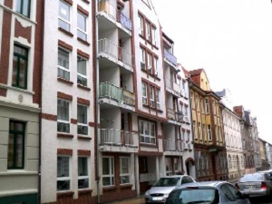 Haus Kaufen Schwerin
 Schwerin Altstadt Neugebautes Mietshaus als Anlageobjekt